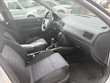 Volkswagen Golf 1,9 TDI 74kW - náhled 22
