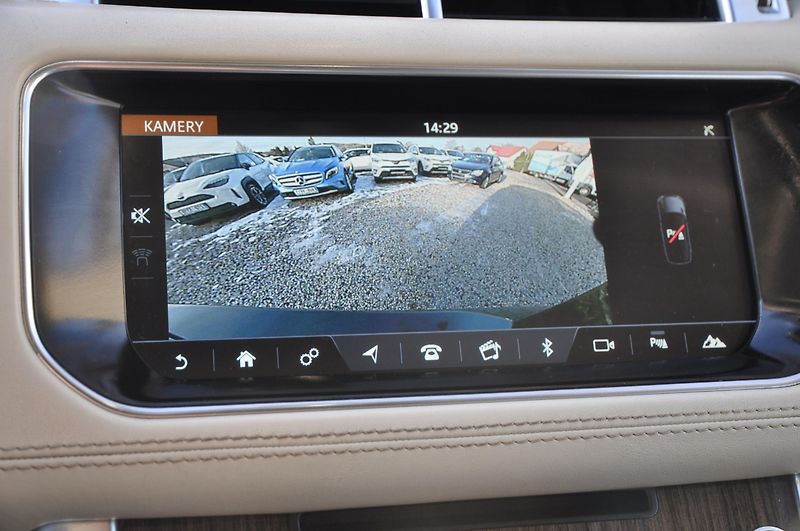 Land Rover Range Rover Sport SDV6 HSE Dynamic 225kW - fotka 15 z 23