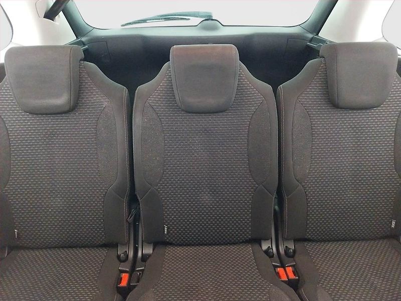Citroën C4 Picasso (2007) 1.8 i, po STK, jezdí výborně - fotka 10 z 18