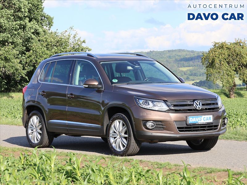 Volkswagen Tiguan 2,0 TSI DSG 4x4 Sport&Style - fotografie inzerátu