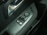 Peugeot 208 (2020) Active 50 kWh, SoH 85% - náhled 14