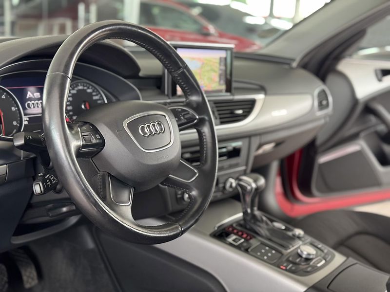 Audi A6 3,0TDI Q*180kW*NočníVidění*HUD - fotka 12 z 39