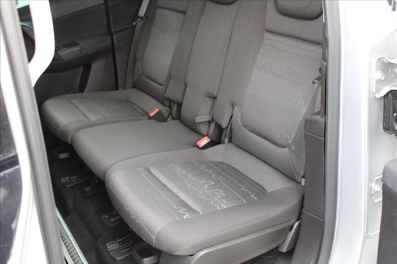 Opel Meriva 1,4 i  ČR,1.MAJITEL,57.276KM - fotka 18 z 23