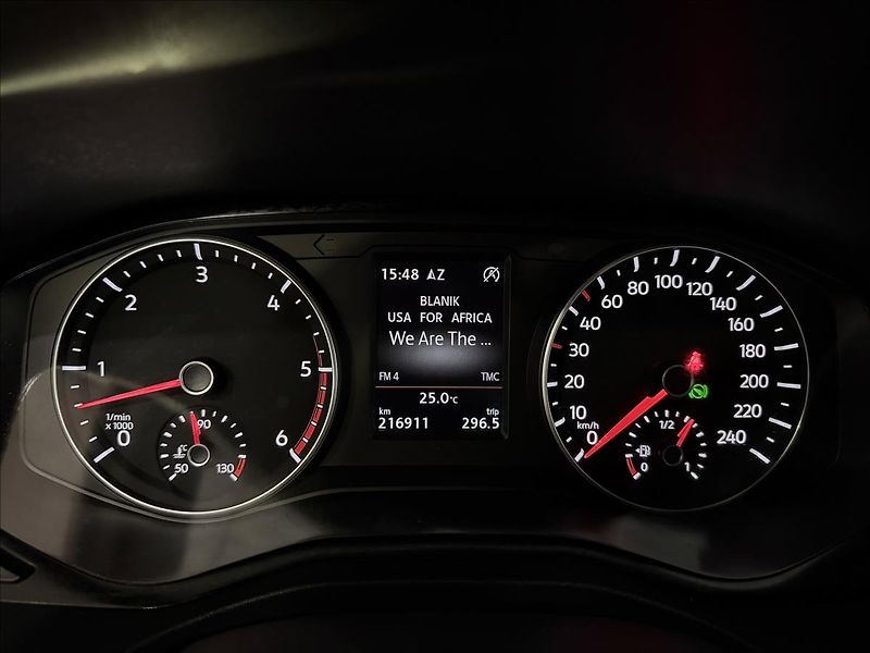 Volkswagen Amarok 3.0TDI 190kW 4MOTION AVENTURA - fotka 17 z 40