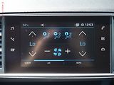 Peugeot 308 (2018) 1.2PT, 1.maj,ČR, Klima - náhled 17
