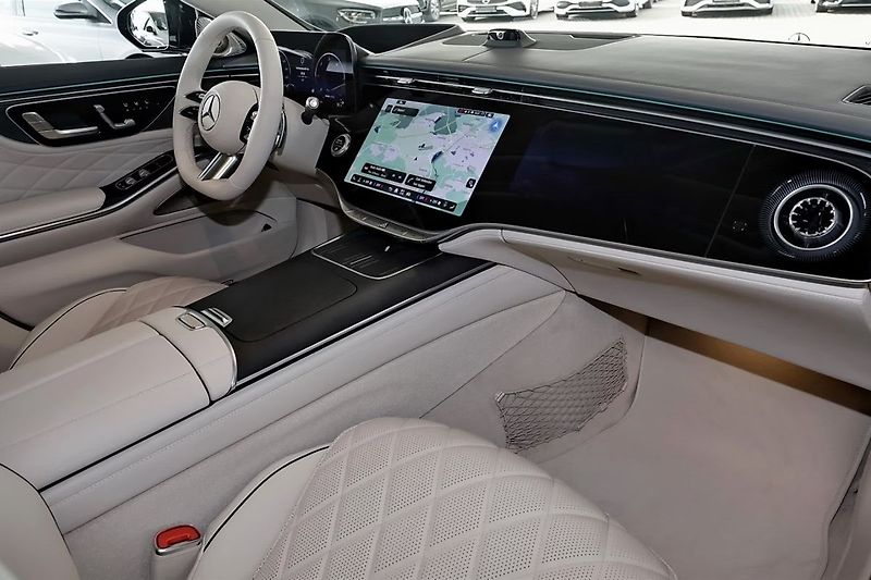Mercedes-Benz Třídy S (2026) 450 d 4MATIC AMG, Burmester 4D - fotka 8 z 19