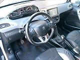 Peugeot 2008 (2015) 1,6 BlueHDI AC TEMP USB - náhled 10
