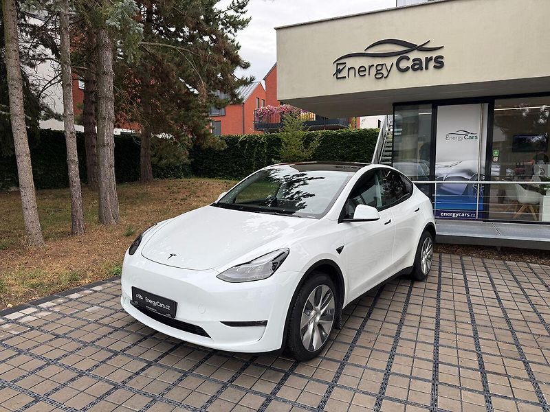 Tesla Model Y LR AWD Tažné / Záruka - fotografie inzerátu