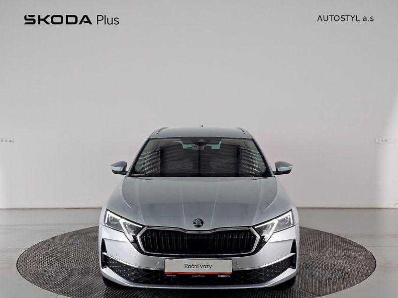 Škoda Octavia (2025) 1.5TSi 110kW DSG Selection - fotka 4 z 30