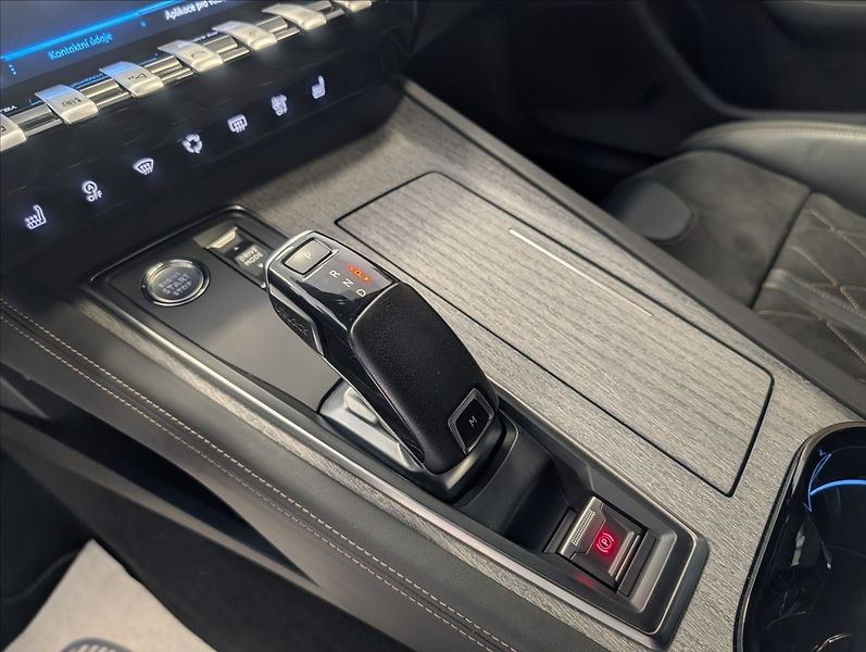 Peugeot 508 2.0 GT - fotka 20 z 31