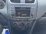 Suzuki Swift 1,2 4x4 - náhled 15