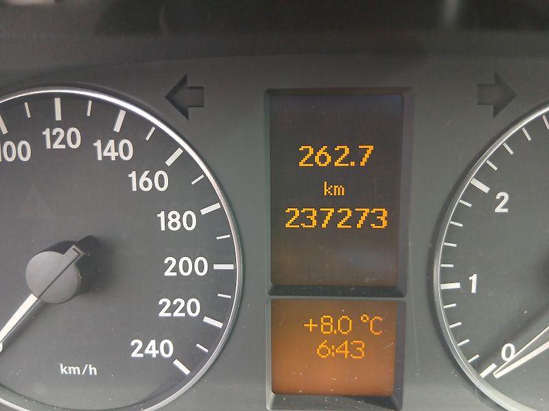 Mercedes-Benz Třídy A 1.7i, Avantgarde  - fotka 17 z 28