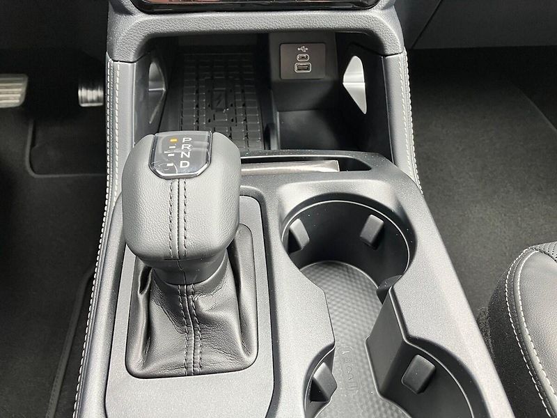 Ford Ranger (2026) Platinum, Dvojkabina, 3.0 EcoB - fotka 20 z 37