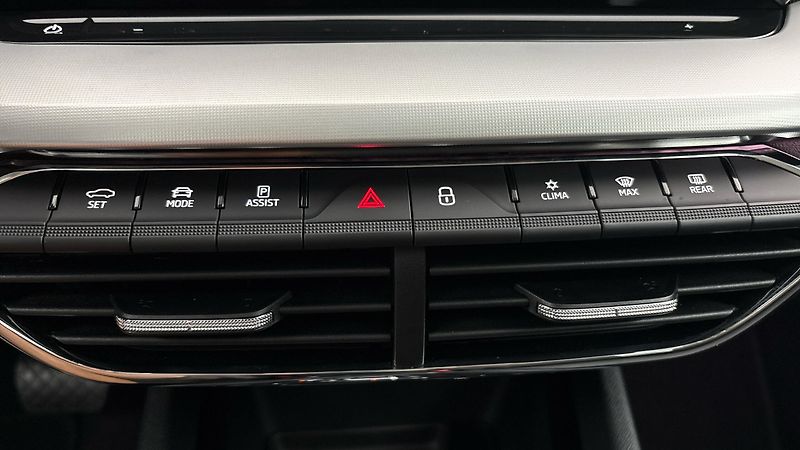 Škoda Octavia 1.5 TSI E-Tec DSG Style - fotka 13 z 27
