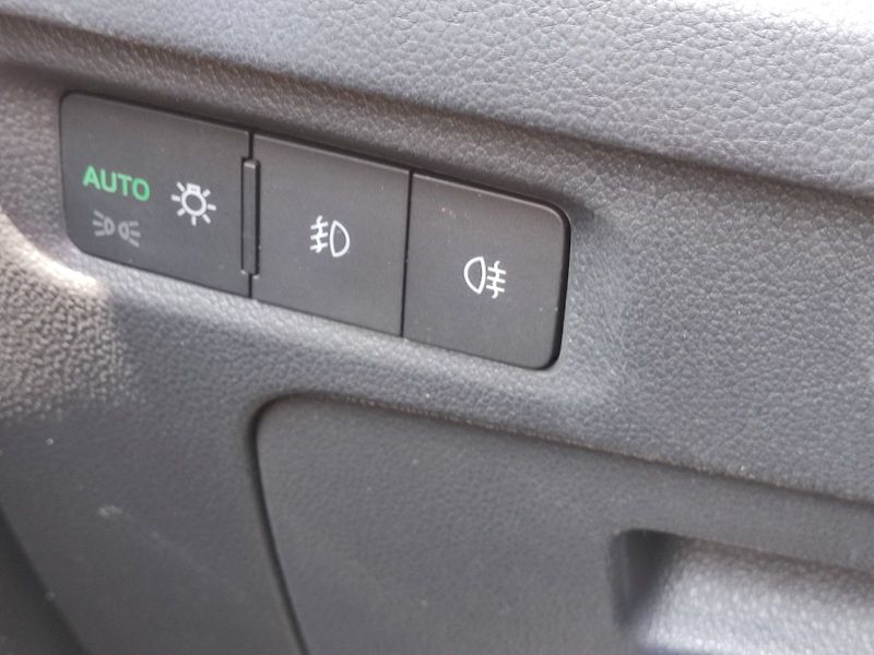 Škoda Octavia (2023) Combi Style Plus  2,0 Tdi 110 - fotka 31 z 42