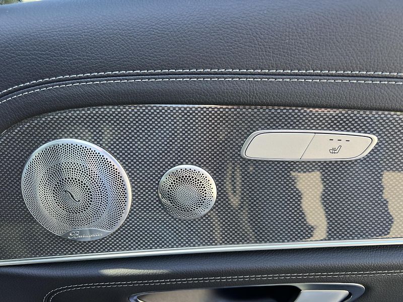 Mercedes-Benz Třídy E 400d 4 Matic vzduch plná výbav - fotka 15 z 29
