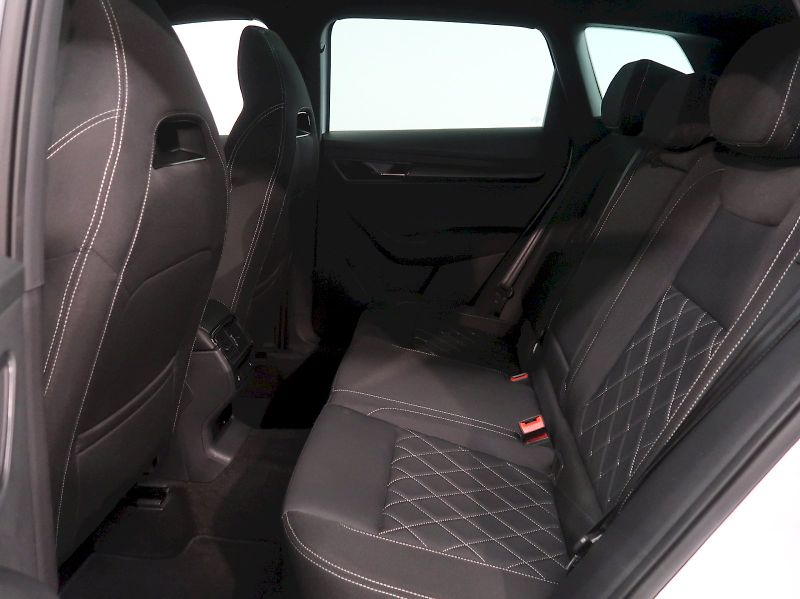 Škoda Karoq (2021) SPORTLINE 2.0TDI 110KW 4x4 DSG - fotka 15 z 43