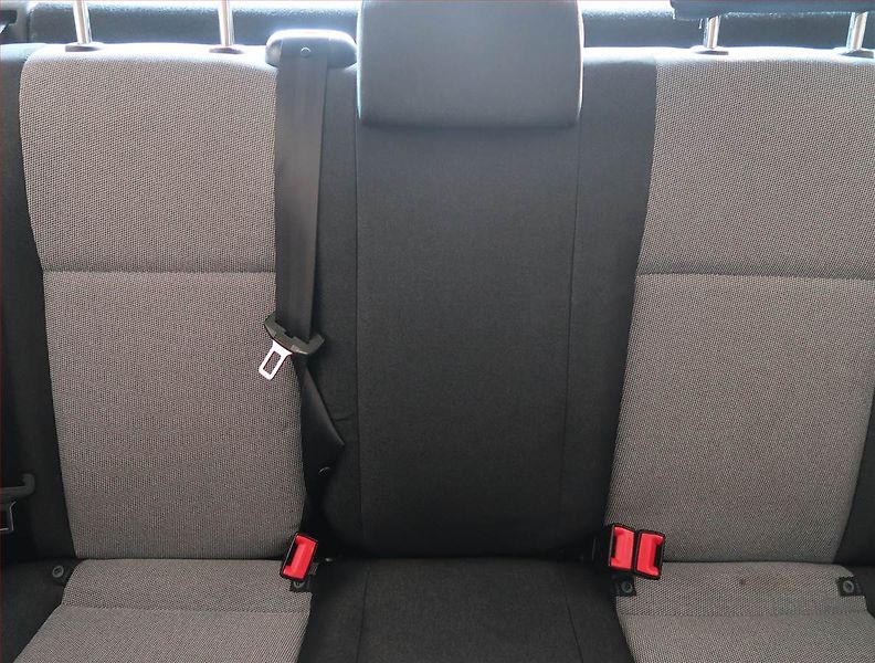 Škoda Fabia (2010) 1.4 TDI, Serv.kniha - fotka 10 z 13