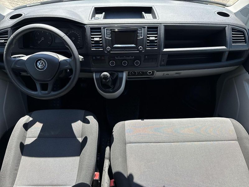 Volkswagen Transporter (2016) 2.0 TDI T6 Long 4x4 - fotka 5 z 28