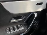 Mercedes-Benz CLA 250 e Shooting Brake AMG Line - náhled 12