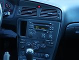 Volvo S60 (2000) 2.4, nová STK, oblíbený vůz - náhled 12