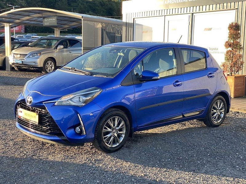 Toyota Yaris 1.5i, ČR, Trend, záruka - fotka 4 z 17