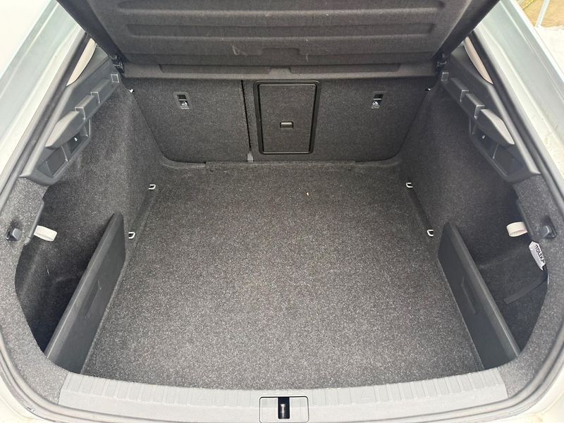 Škoda Octavia Style Plus 2.0 TSI 140kw 4x4 D - fotka 24 z 25