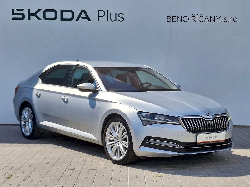 Škoda Superb (2019) Style Extra DSG 2,0TDi 140kW - fotka 9 z 35
