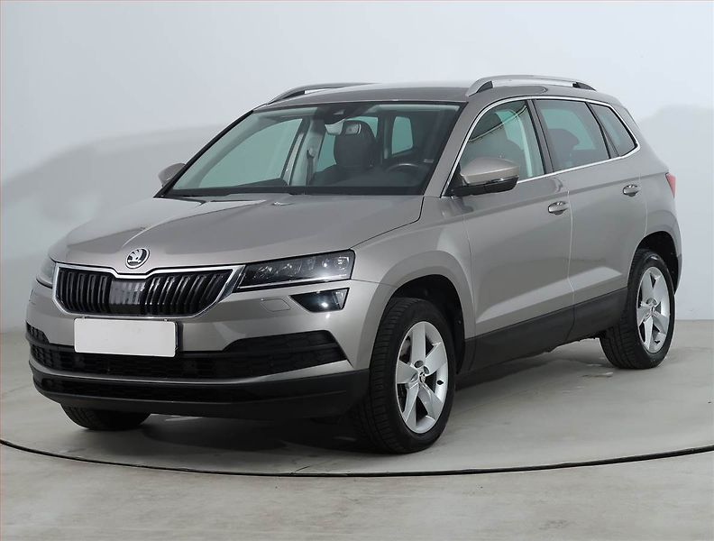 Škoda Karoq (2017) Style 1.5 TSI - fotka 2 z 24