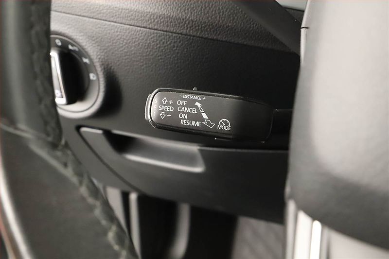Škoda Superb (2018) 2.0 TDI, Automat, Navi - fotka 12 z 19
