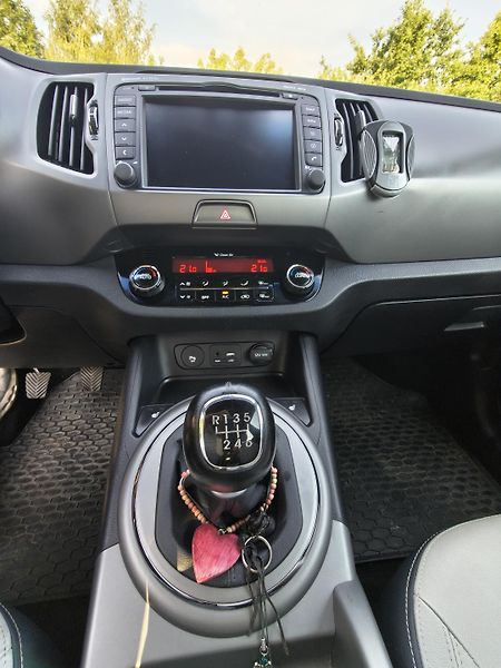 Kia Sportage (2015) - fotka 12 z 22