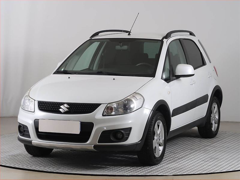 Suzuki SX4 (2013) 1.6 VVT, 4X4, Serv.kniha - fotka 2 z 15