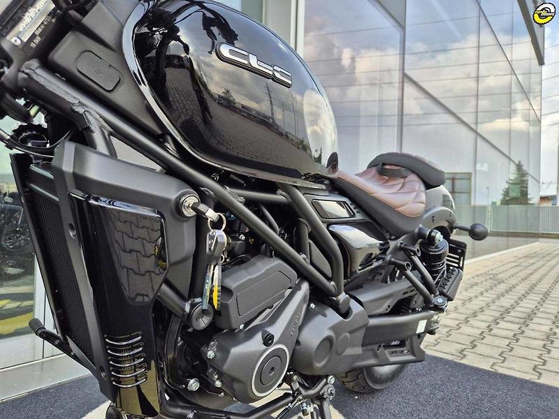 CFMOTO (2026) 250 CL-C - fotka 28 z 37