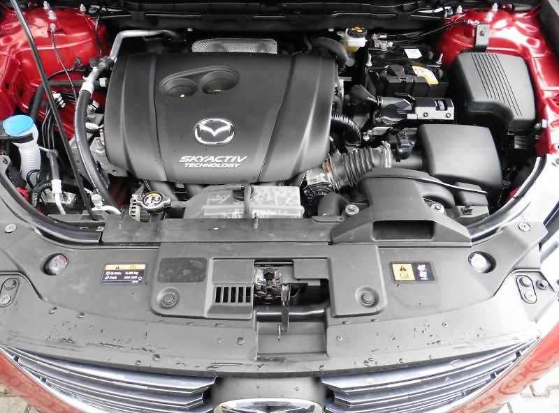 Mazda CX-5 2.0 Sky-G 160k AWD M/T Revolut - fotka 16 z 16