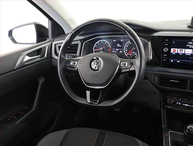 Volkswagen Polo (2020) Comfortline 1.0 TSI - fotka 7 z 19