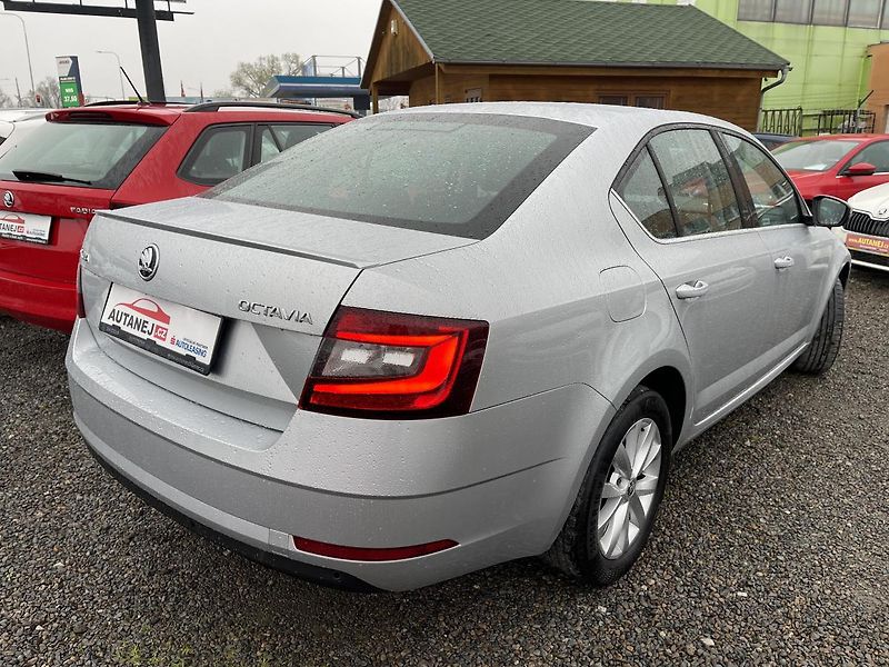 Škoda Octavia 1.5 TSi 110kW DSG-Style-DPH-ČR - fotka 7 z 35