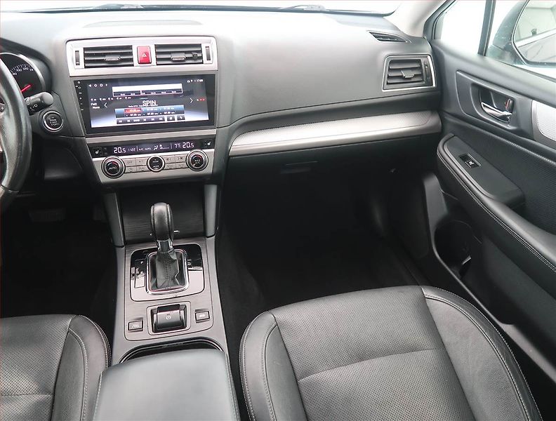 Subaru Outback (2016) 2.5 i, LPG, 4X4, Automat - fotka 8 z 14