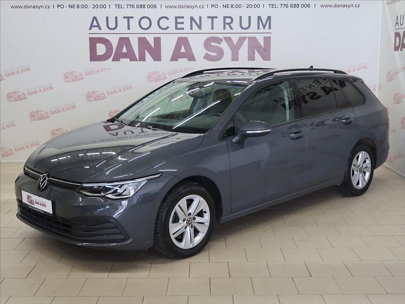 Volkswagen Golf 2,0 TDI Life 1.majitel TOP! - fotka 1 z 41
