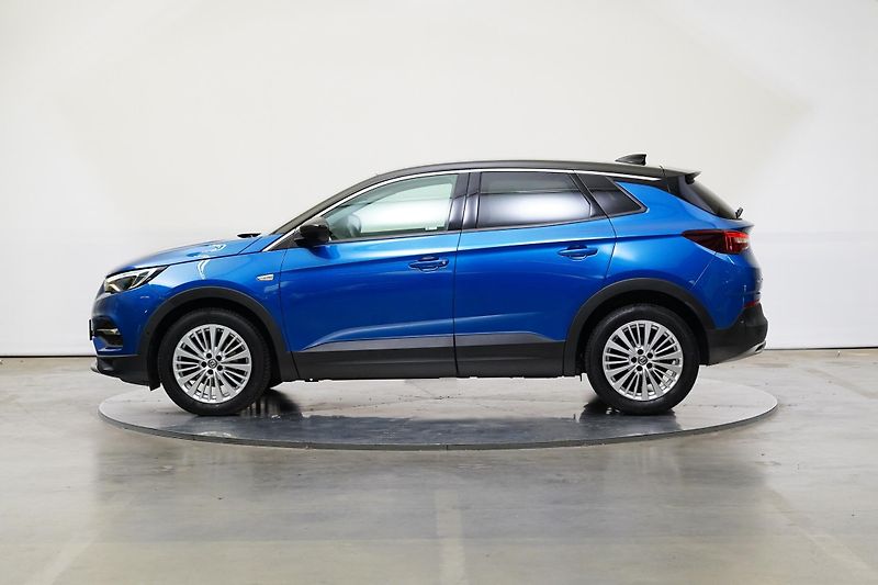 Opel Grandland X - fotka 3 z 27