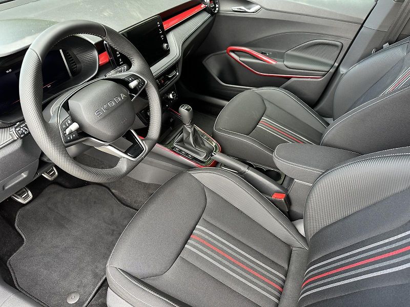 Škoda Fabia 1.0TSi Monte Carlo 116PS V.Coc - fotka 9 z 36