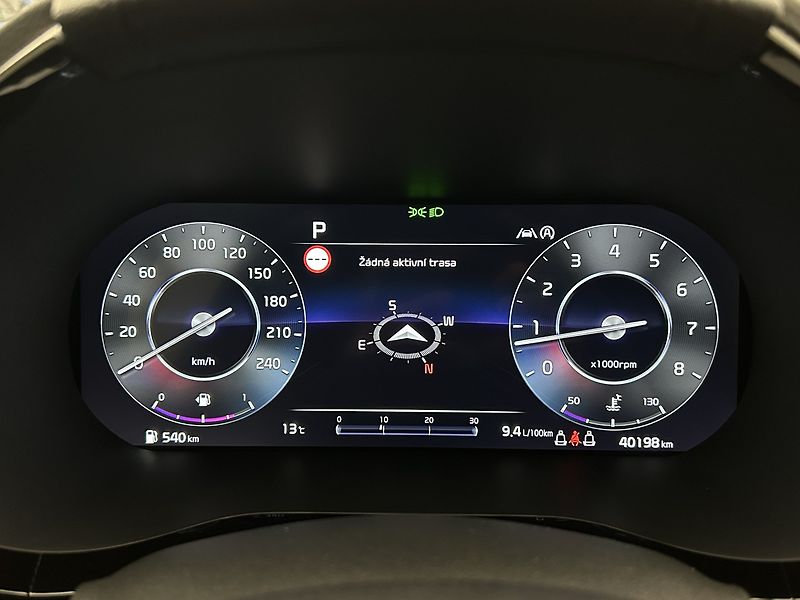 Kia ProCeed 1.5 T-GDi  GT LINE PLUS - fotka 14 z 29