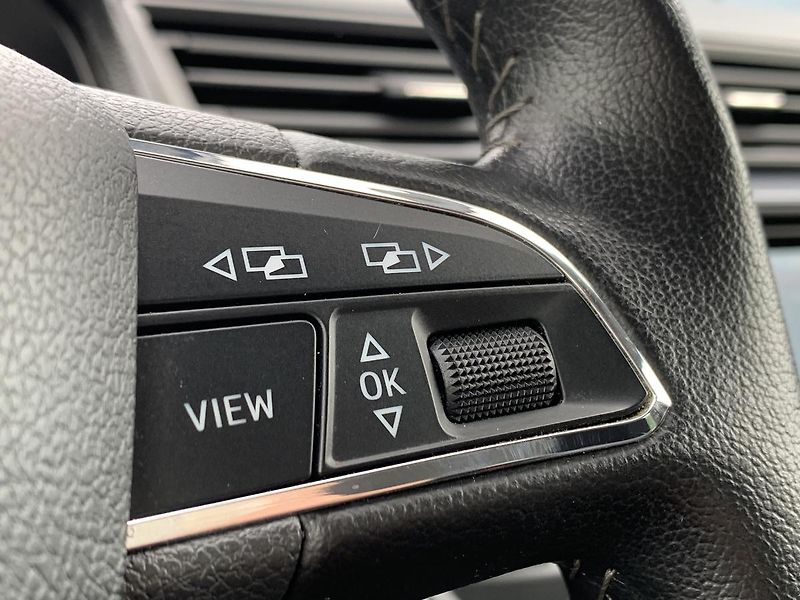Seat Arona Xcellence 1.0TSi 70kw odp.DPH - fotka 17 z 44