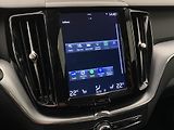 Volvo XC60 T5 MOMENTUM AUT CZ - náhled 40