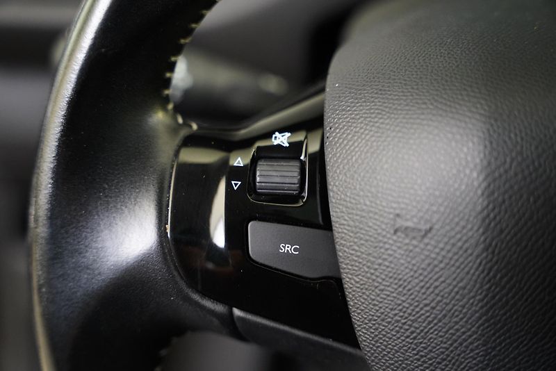 Peugeot 308 - fotka 18 z 29