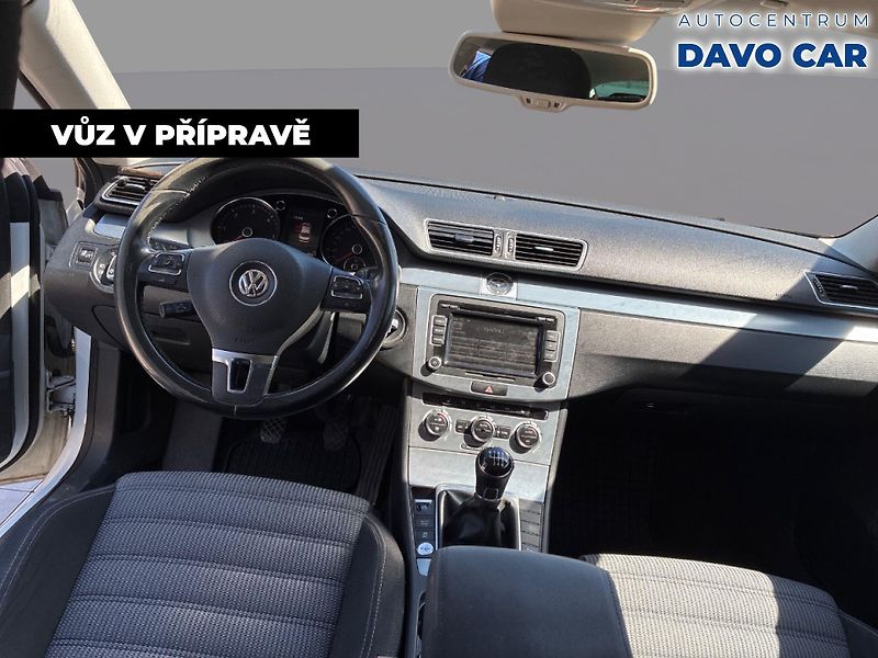 Volkswagen Passat CC 2.0 TDI 103kW CZ Bluemotion - fotka 5 z 12