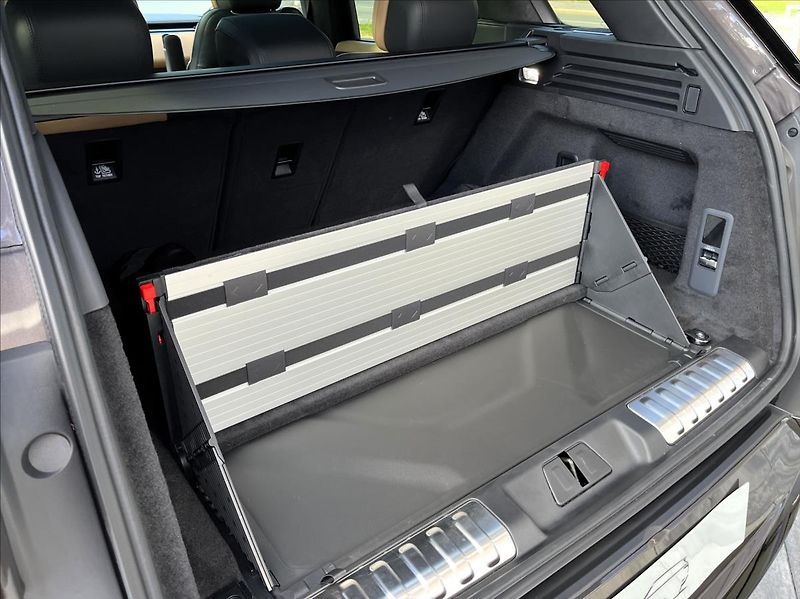 Land Rover Range Rover Sport (2026) 3,0 D300 DYNAMIC SE - fotka 6 z 32