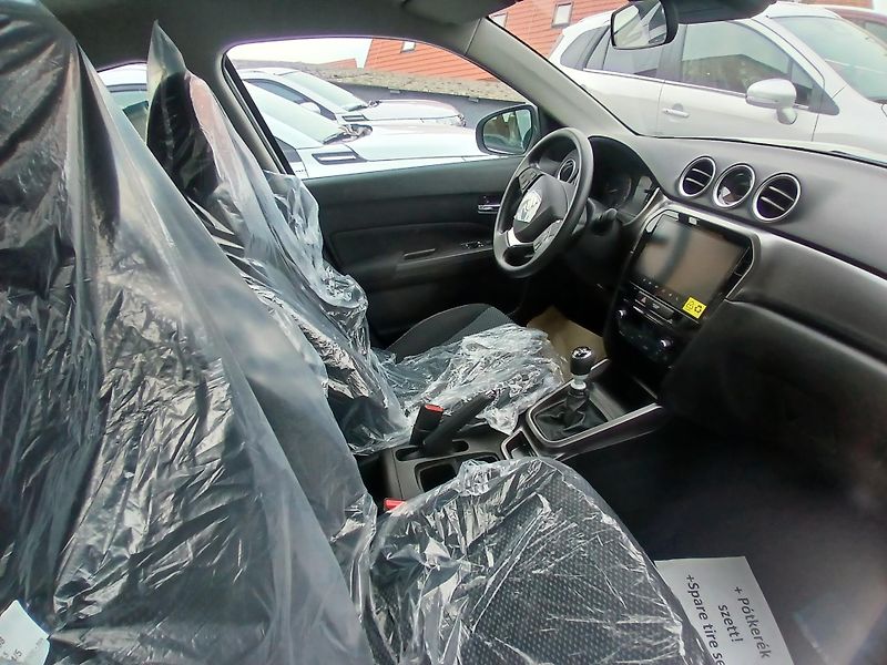 Suzuki Vitara (2026) 1,4 BJ Premium Hybrid - fotka 5 z 5