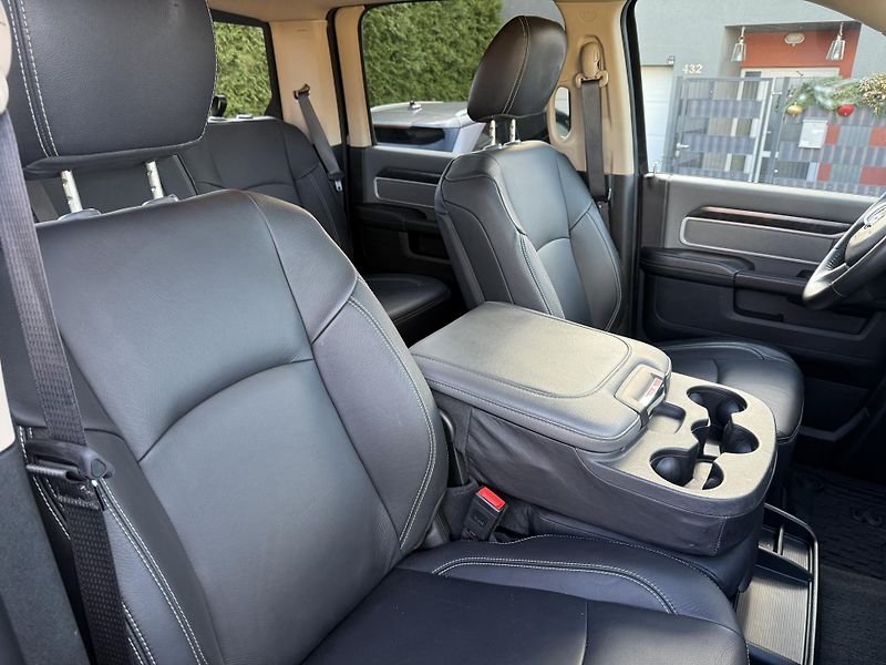 Dodge RAM (2020) +2500+CUMMINS DIESEL+DPH+HD+ - fotka 12 z 24