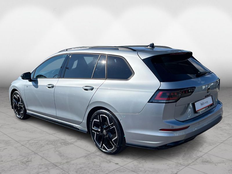 Volkswagen Golf R-LINE 2,0 TSI 150kW 4MOT DSG - fotka 6 z 24