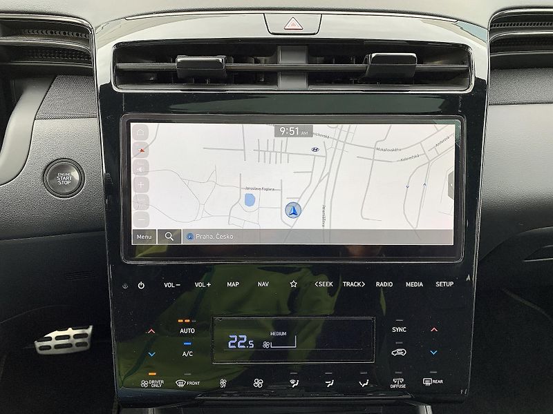 Hyundai Tucson N LINE PREMIUM 1.6 T-GDi HEV - fotka 17 z 31